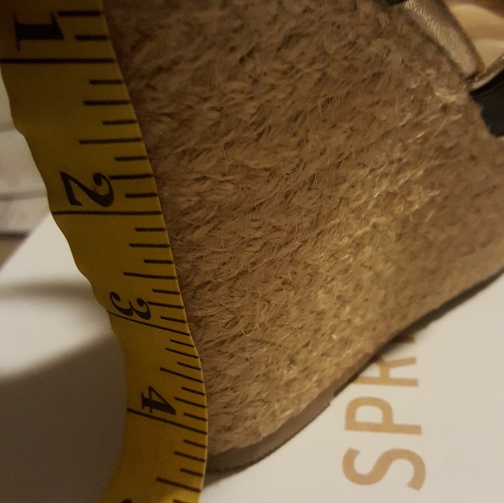 Wedges - Picture 8 of 8